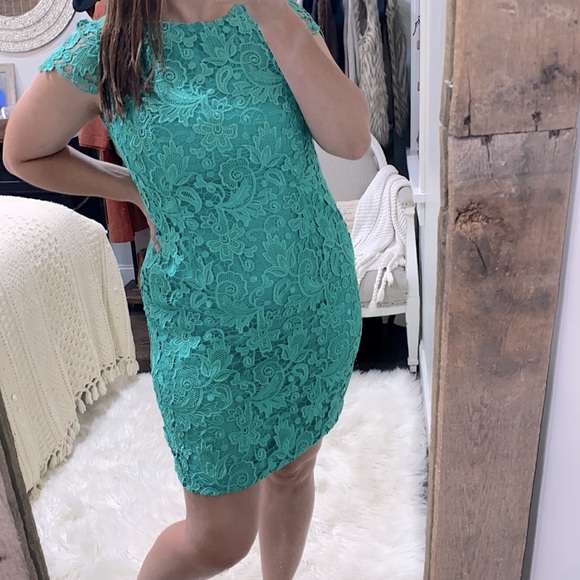 Vince Camuto teal dress crochet lace bodycon size 10 - Picture 3 of 10